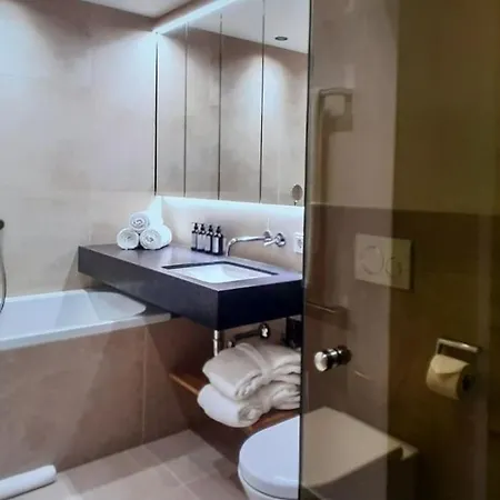 Luxury Apartament - 4 Adults And 4 Children * Strass (Vorarlberg)